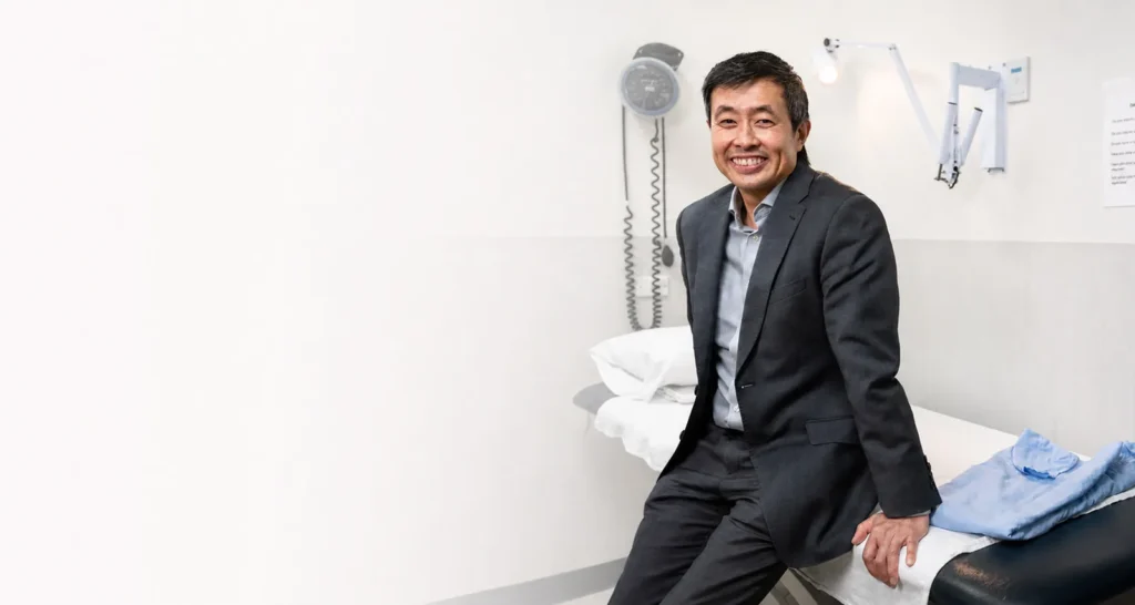 Professor Phong Tran in a consulting room at the Specialist Orthopaedic Surgery Clinic